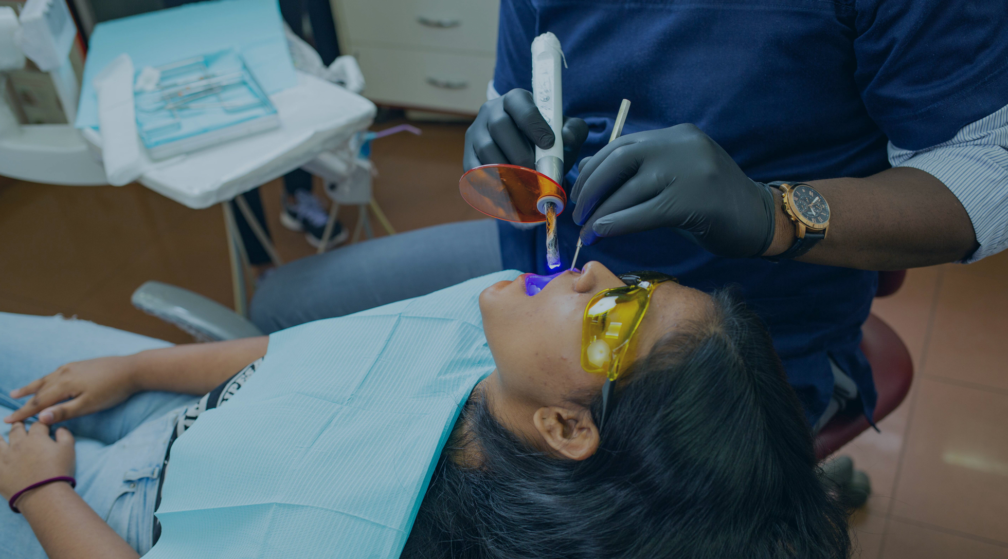 dentist_with_patient.jpg